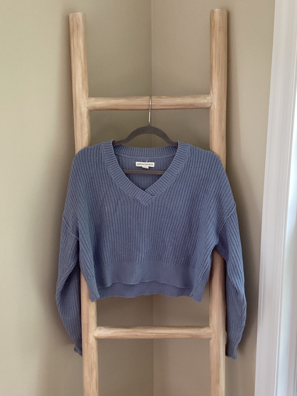 Aeropostale Dusty Blue Cropped V-Neck Sweater